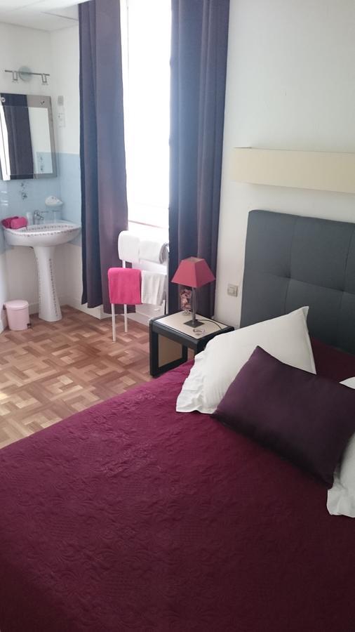 Au Georges VII Hotel บาเยอ ภายนอก รูปภาพ